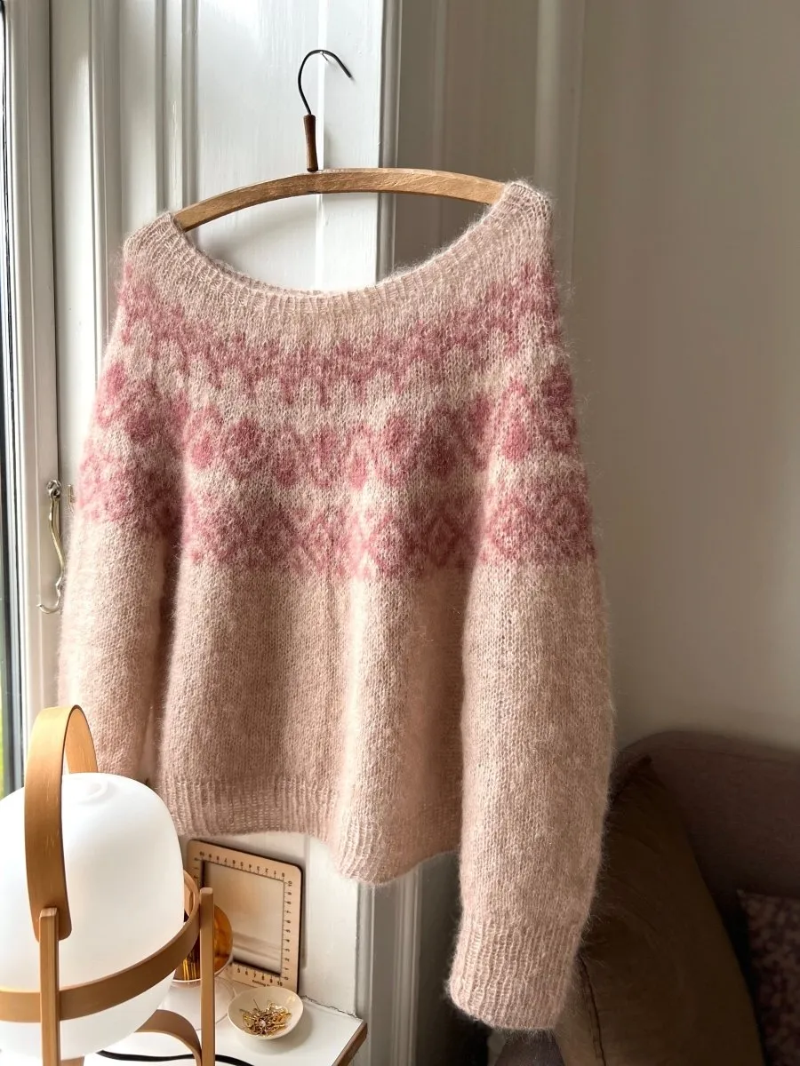 Cor Sweater fra Refined Knitwear, silk mohair strikkekit