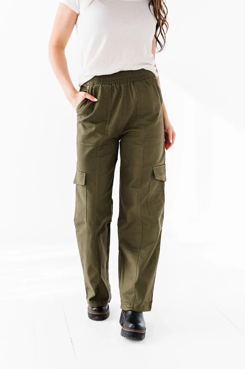 Jensen Cargo Pants in Olive