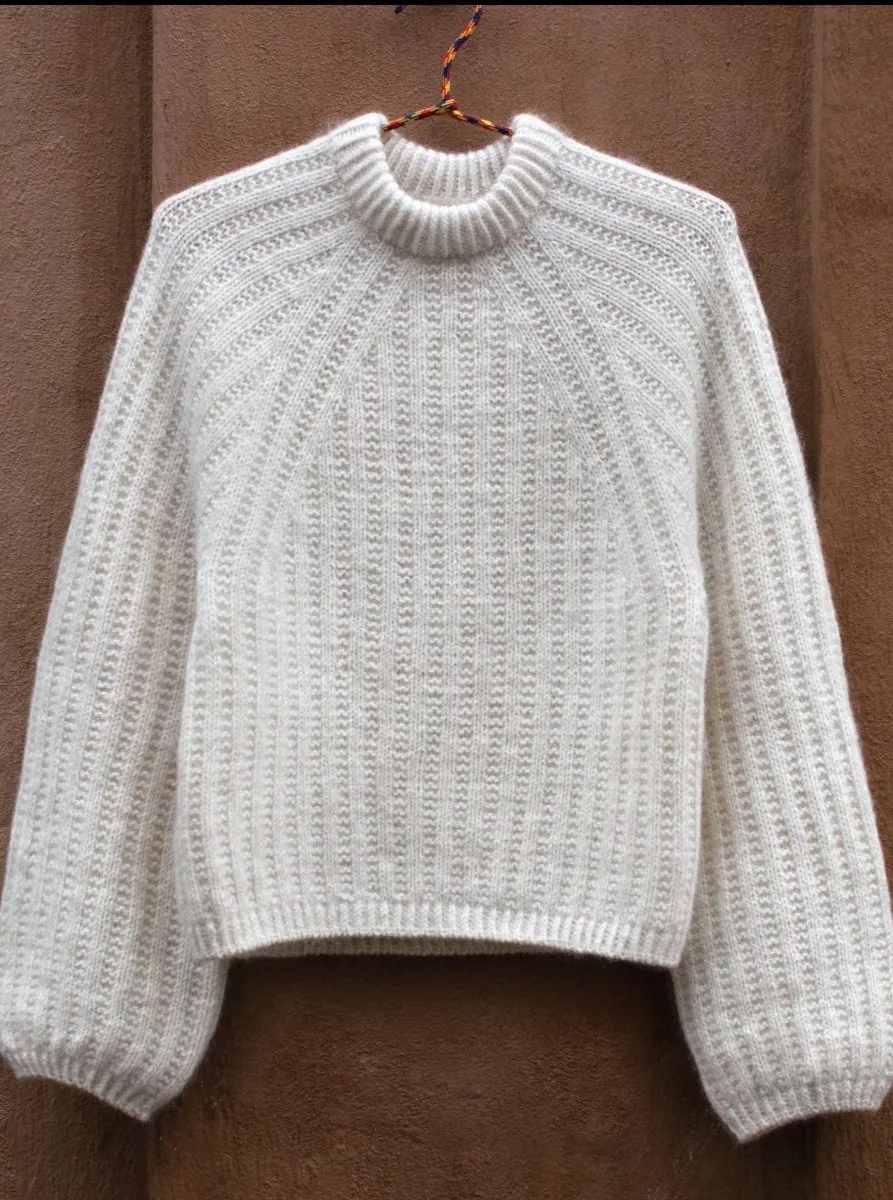 Klint Classic sweater af Anne Ventzel, No 1 garnpakke (uden opskrift)