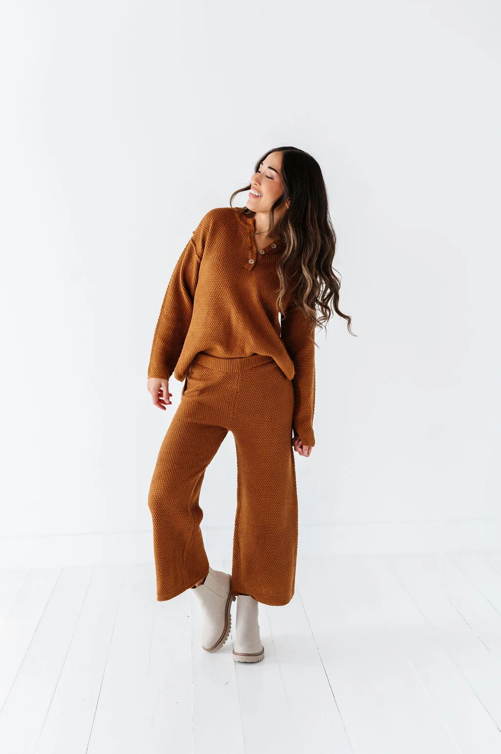 Leo Textured Sweater Set