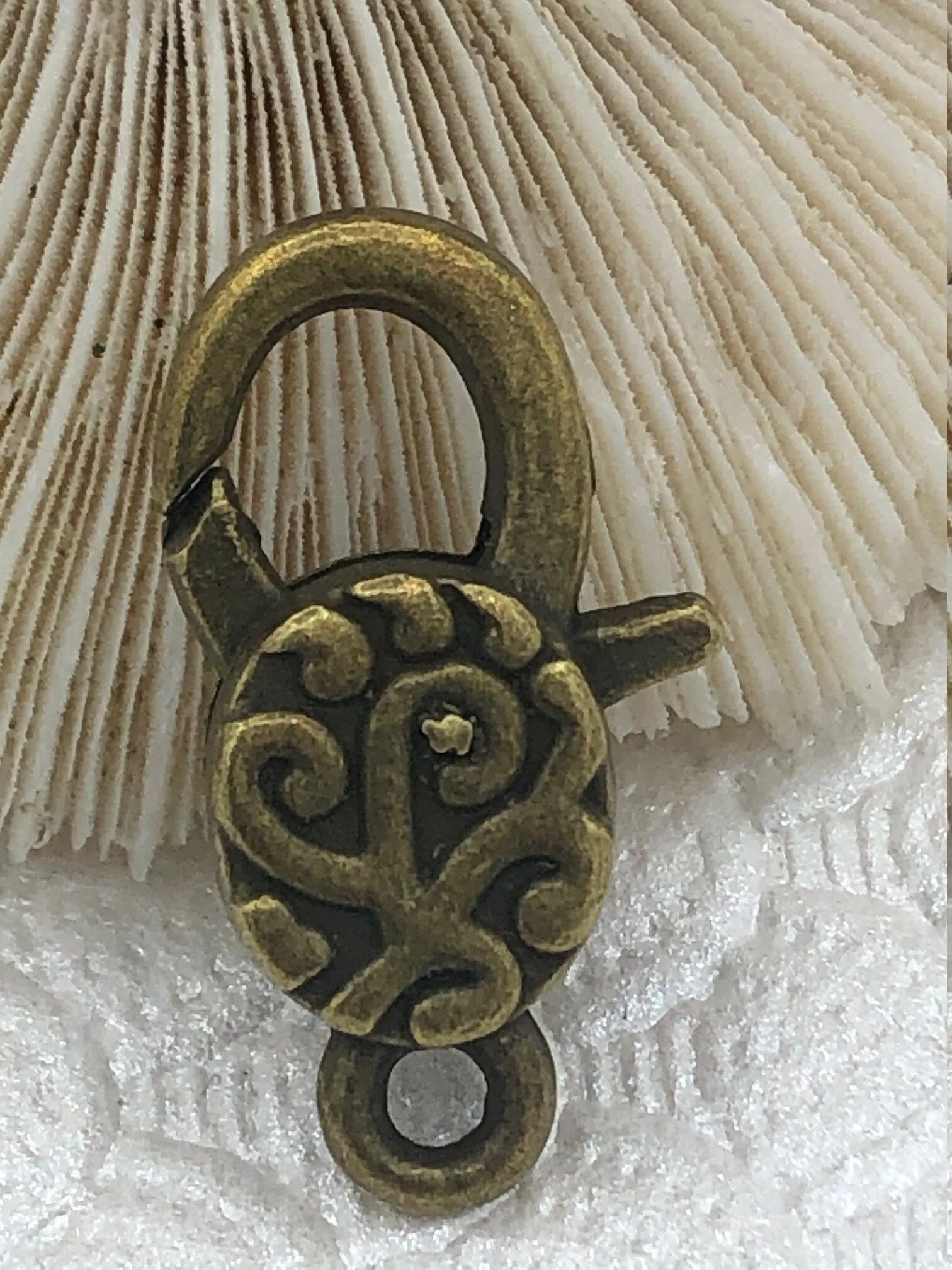 Lobster Clasp Bronze, LG Parrot Claw Clasp, Spring Hook Lobster Clasp, Jewelry Clasps ,Clasp, Findings, Fast Shipping