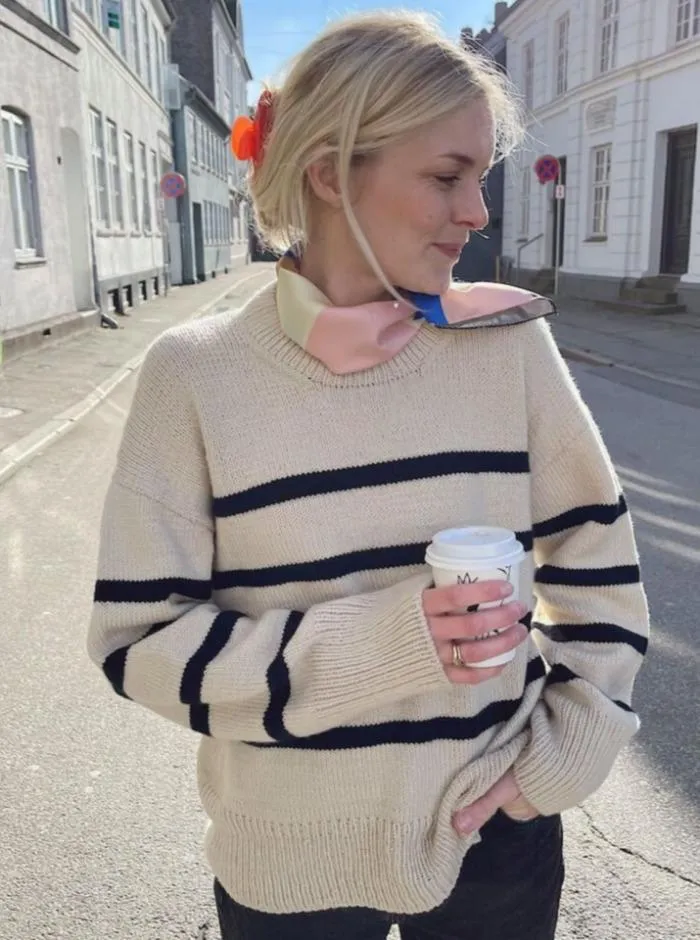 Marseille Sweater af PetiteKnit, strikkeopskrift