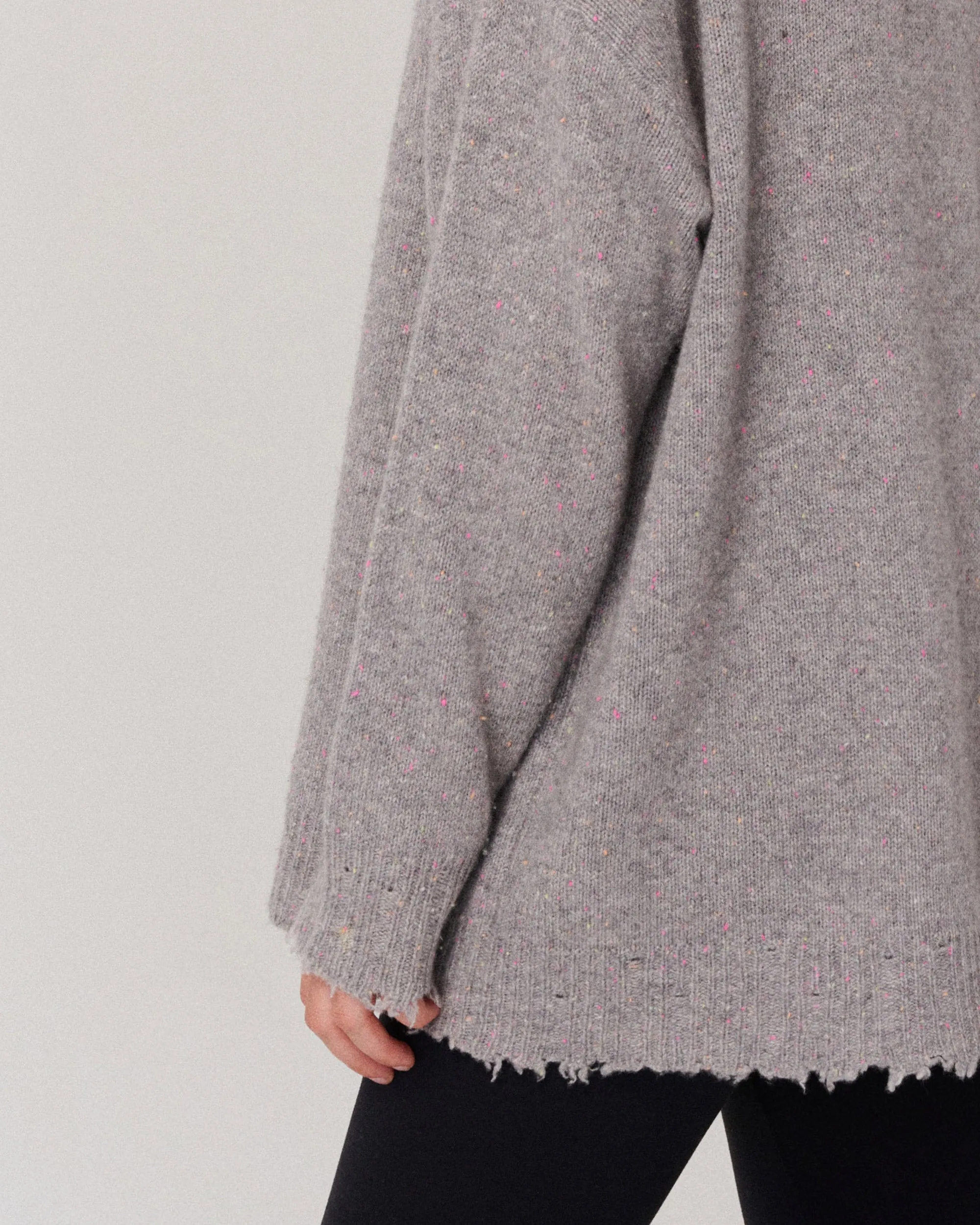 OLIVIA SWEATER HTR. GREY