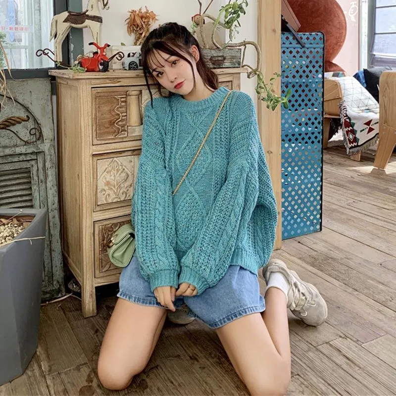 Oversize Twisted Kintted Sweater