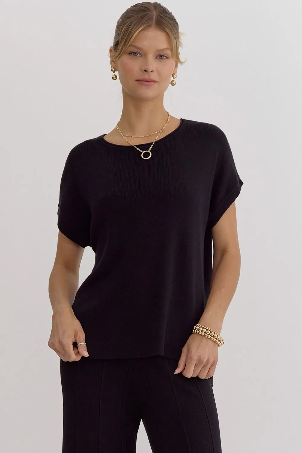 Solid Ribbed Round Neck Short Sleeve Top