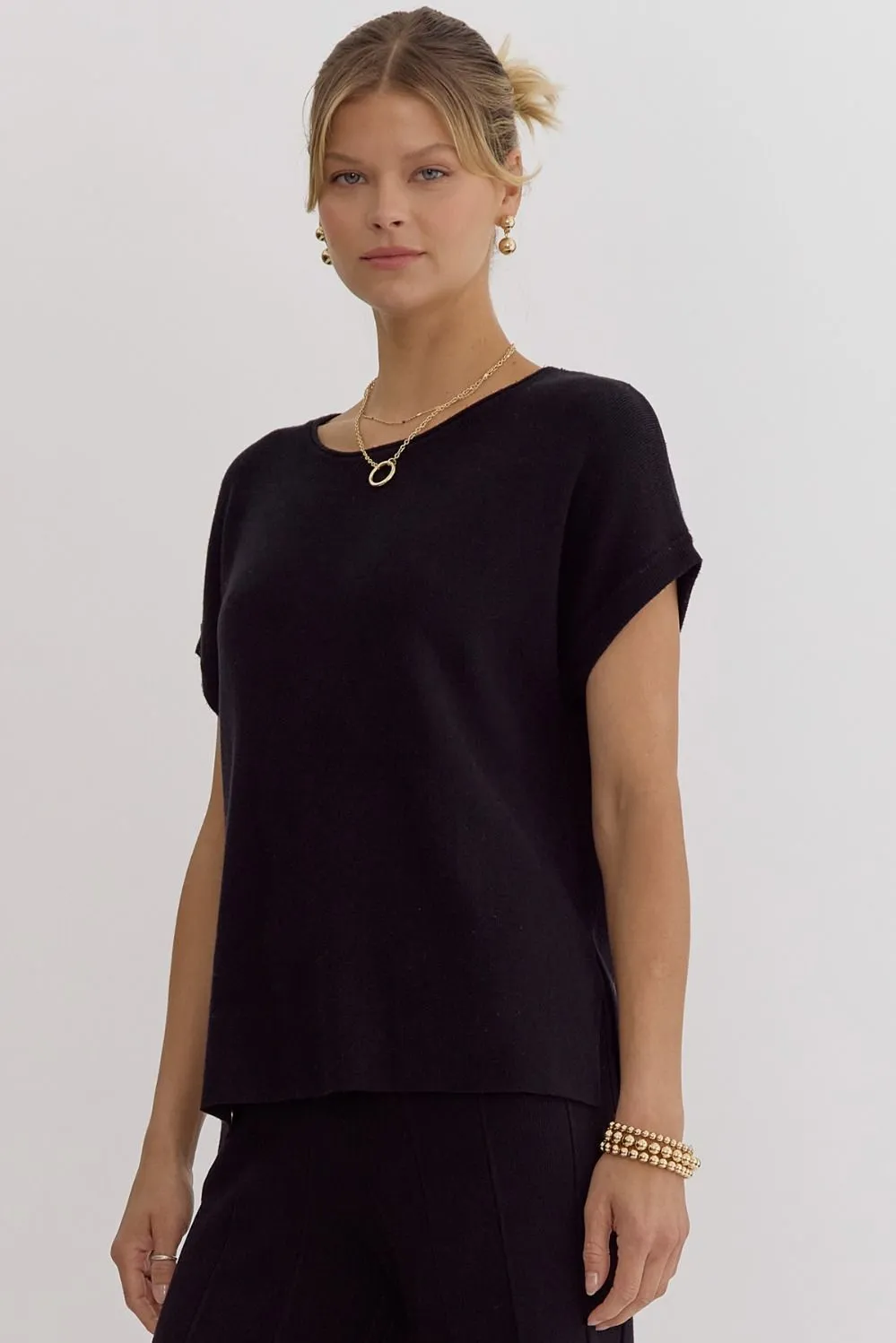 Solid Ribbed Round Neck Short Sleeve Top