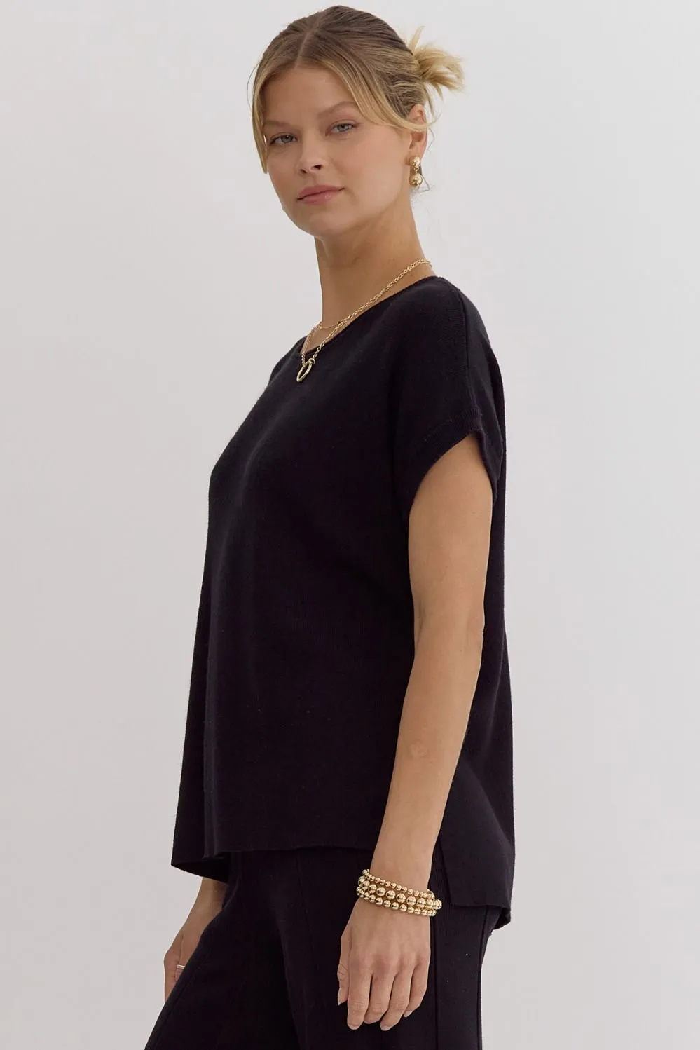 Solid Ribbed Round Neck Short Sleeve Top