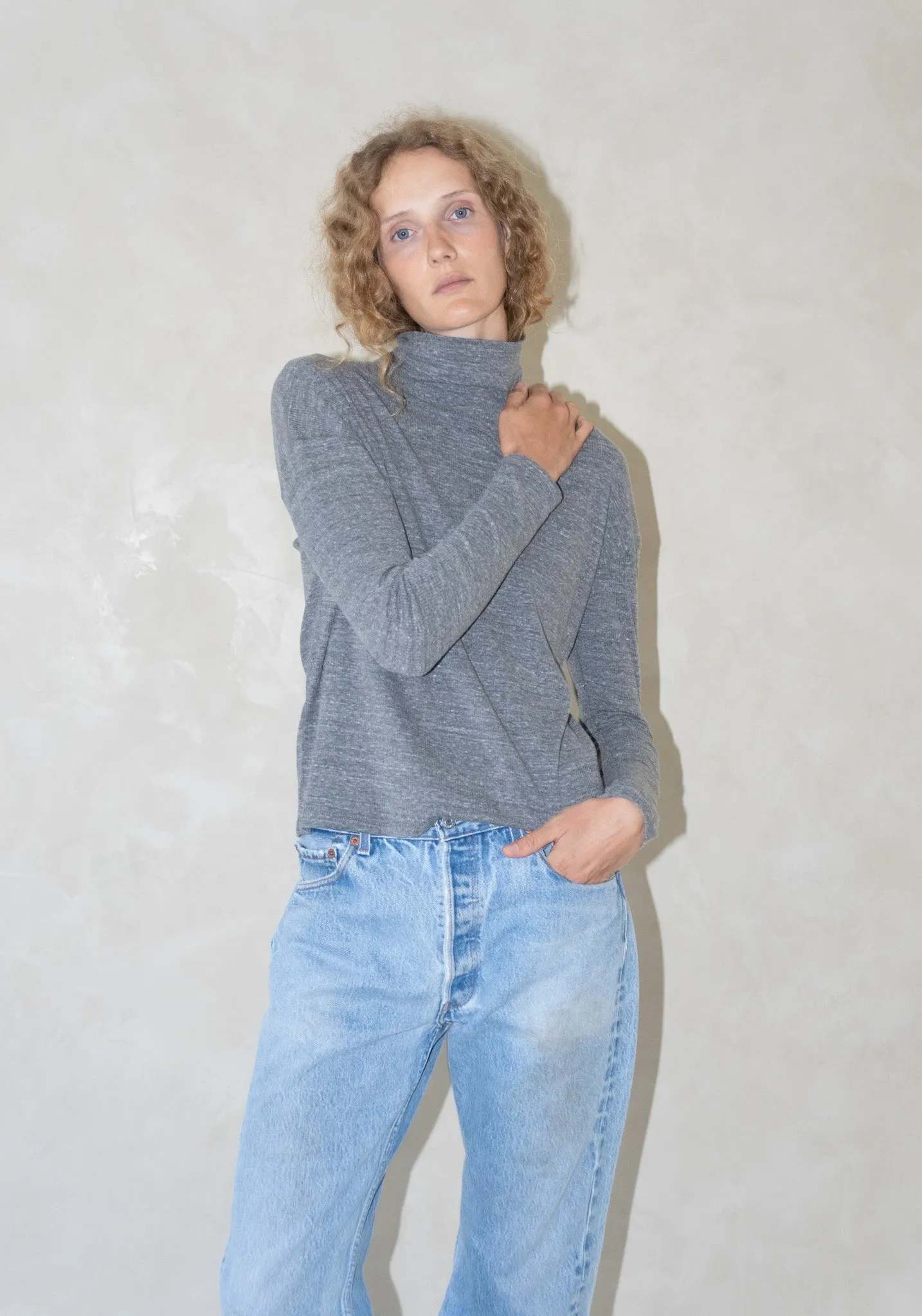 Turtleneck in Heather Grey