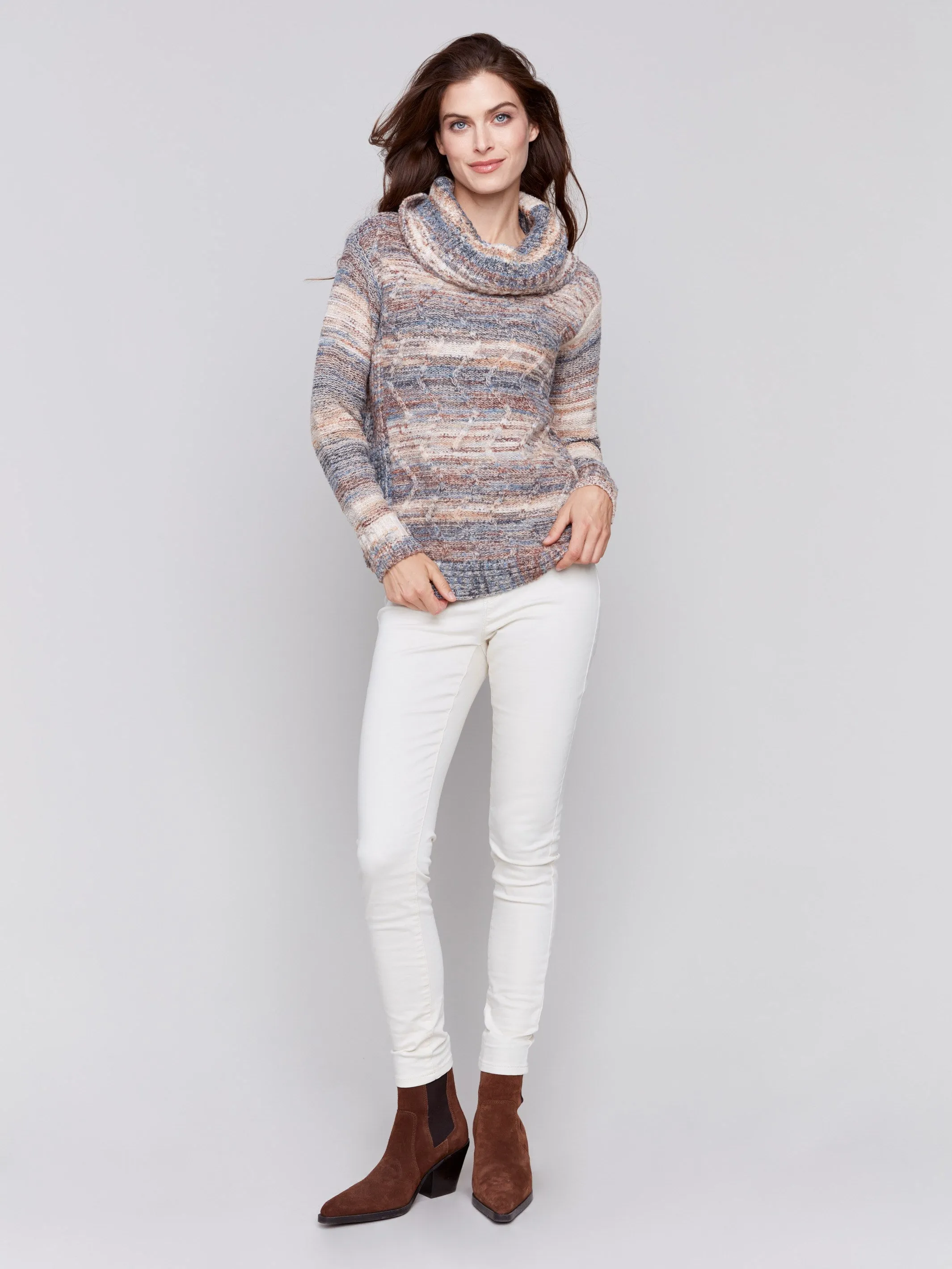 Two-Tone Yarn Color Cowl-Neck Sweater - Denim